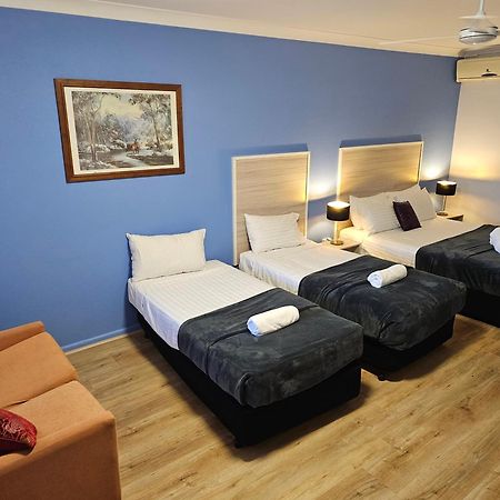 Cumberland Motor Inn Сесснок Екстер'єр фото