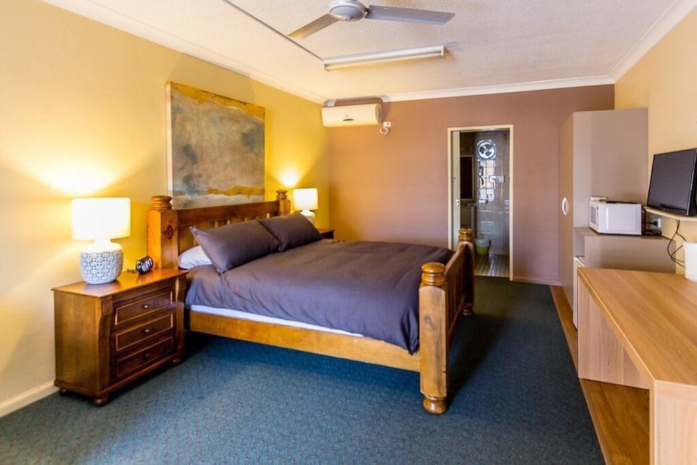 Cumberland Motor Inn Сесснок Екстер'єр фото