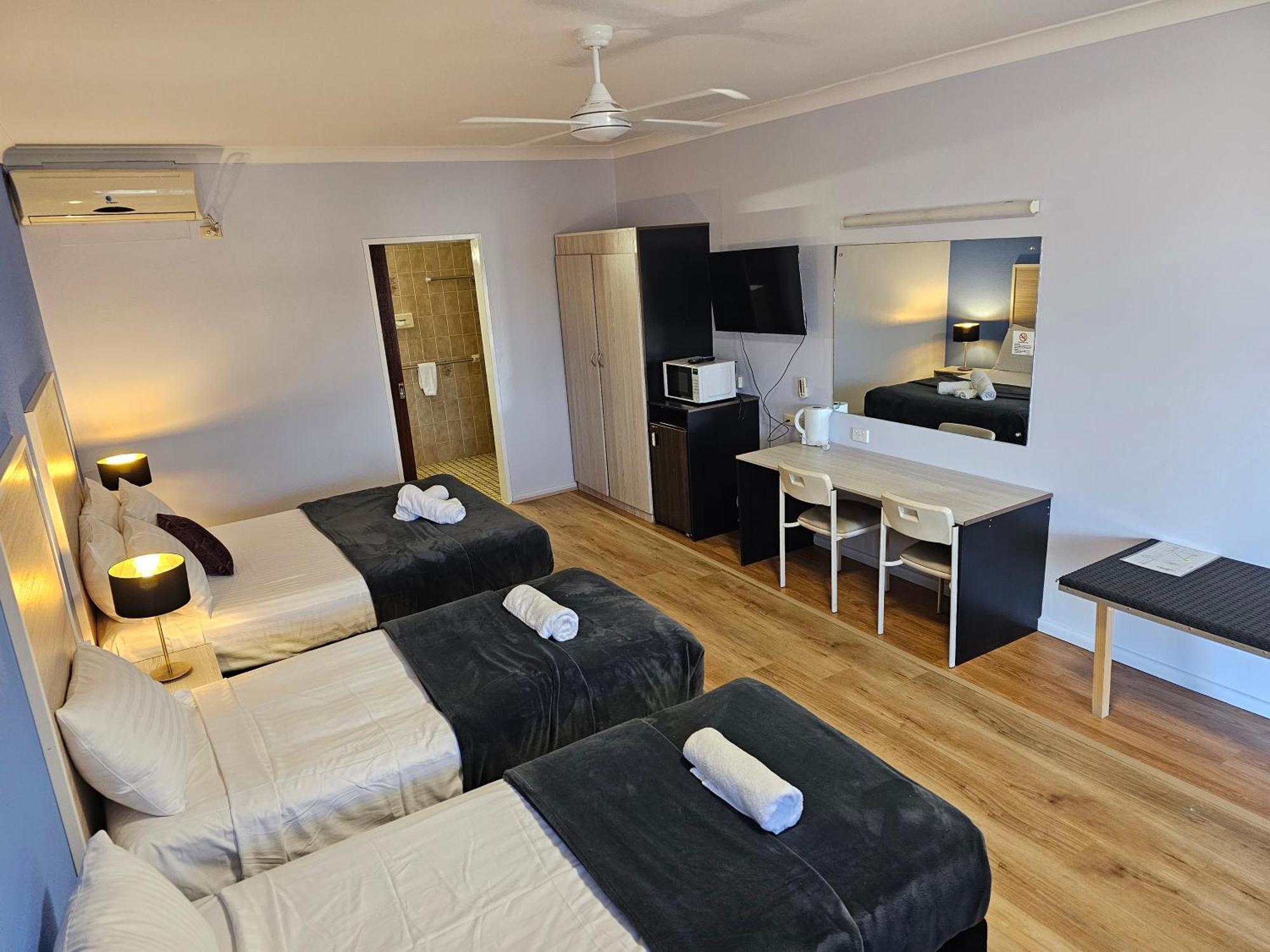 Cumberland Motor Inn Сесснок Екстер'єр фото