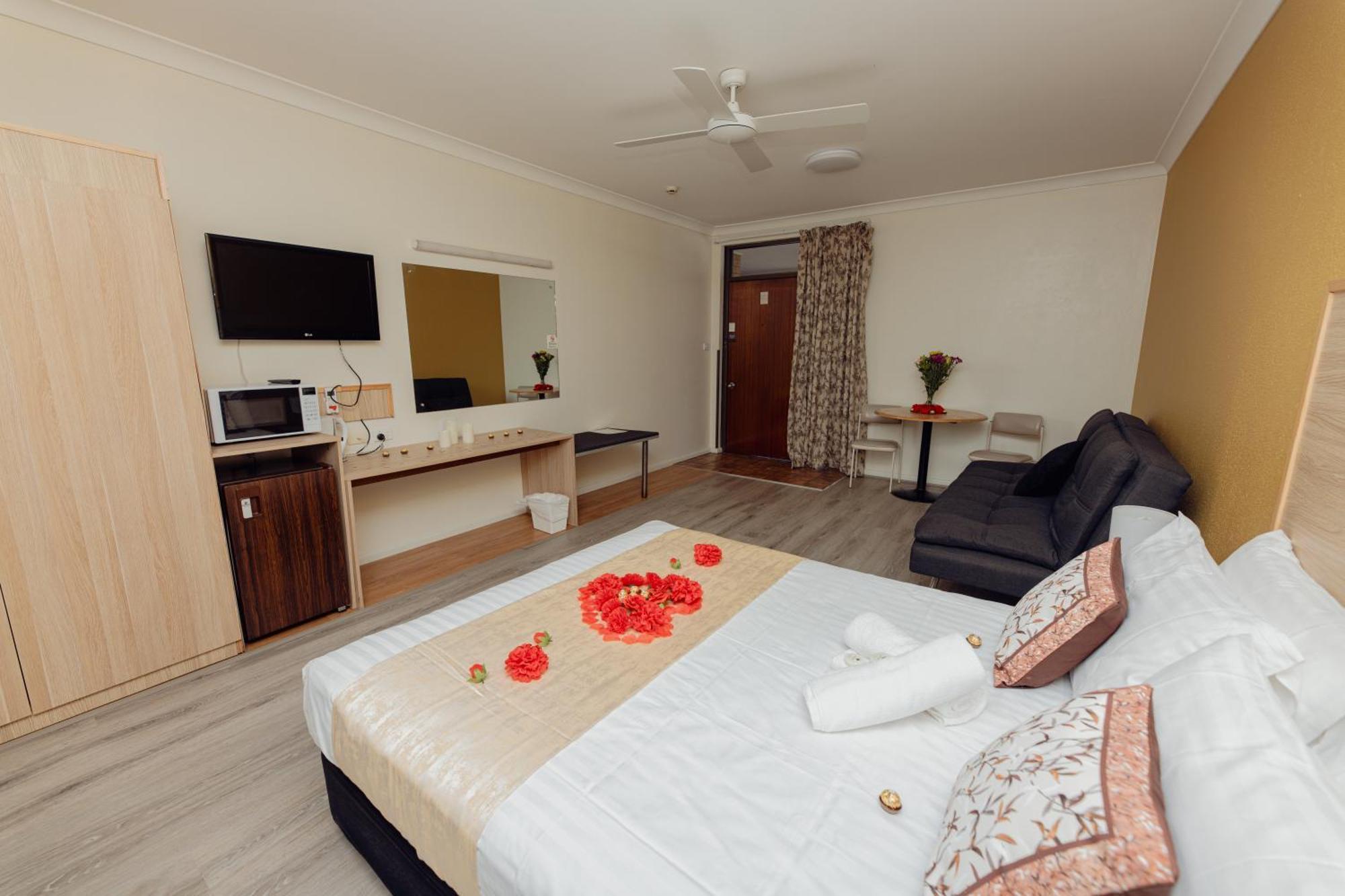 Cumberland Motor Inn Сесснок Екстер'єр фото