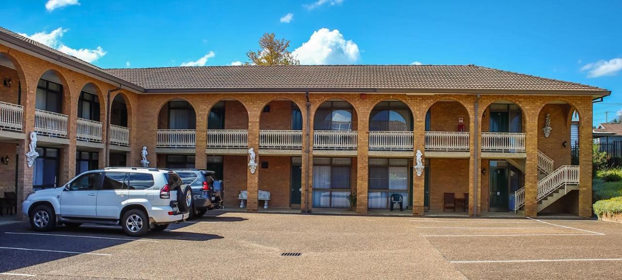 Cumberland Motor Inn Сесснок Екстер'єр фото